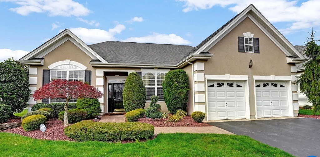 41 Portchester Drive — Expanded Sequoia model home